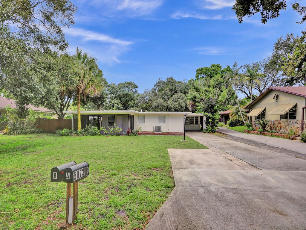 5073 SW 28th Avenue, Dania Beach, FL 33312
