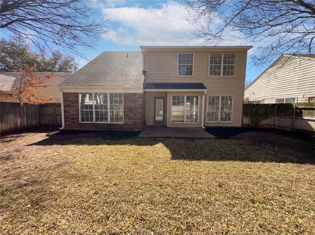 2516 Dahlia Drive, Fort Worth, TX 76123