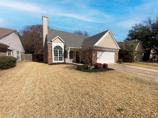 2516 Dahlia Drive, Fort Worth, TX 76123