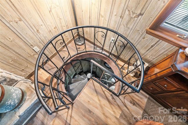 275 Knob Hill Estates Road, Sylva, NC 28779