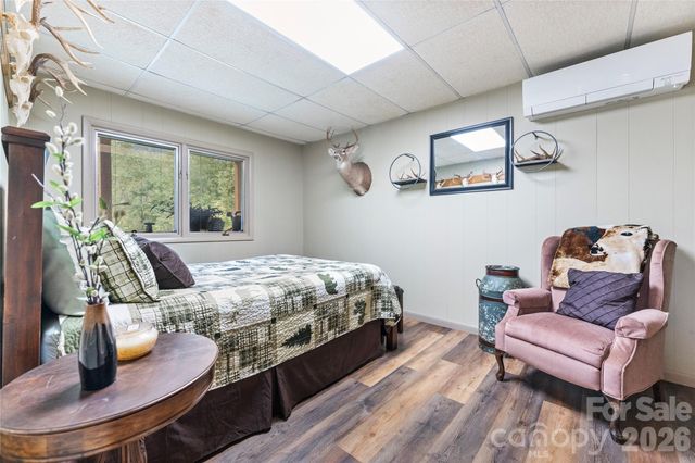 275 Knob Hill Estates Road, Sylva, NC 28779