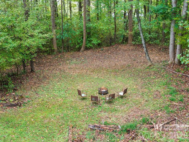 275 Knob Hill Estates Road, Sylva, NC 28779
