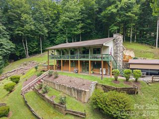 275 Knob Hill Estates Road, Sylva, NC 28779