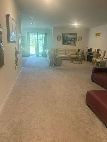 3982 SW Halcomb Street, Port St. Lucie, FL 34953