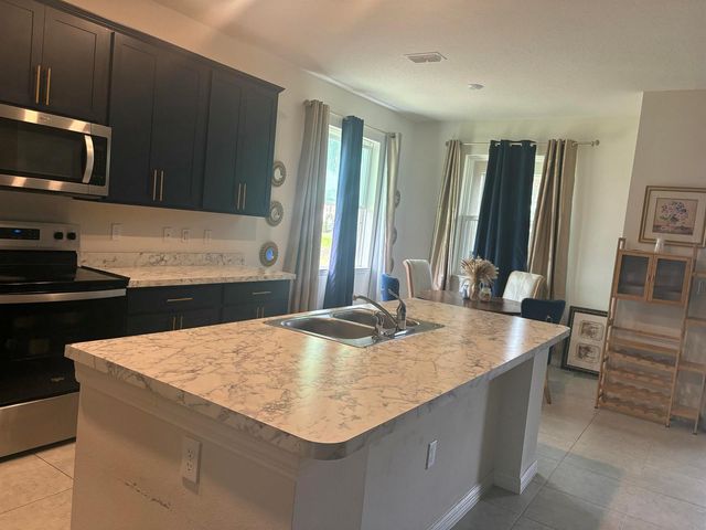 3982 SW Halcomb Street, Port St. Lucie, FL 34953