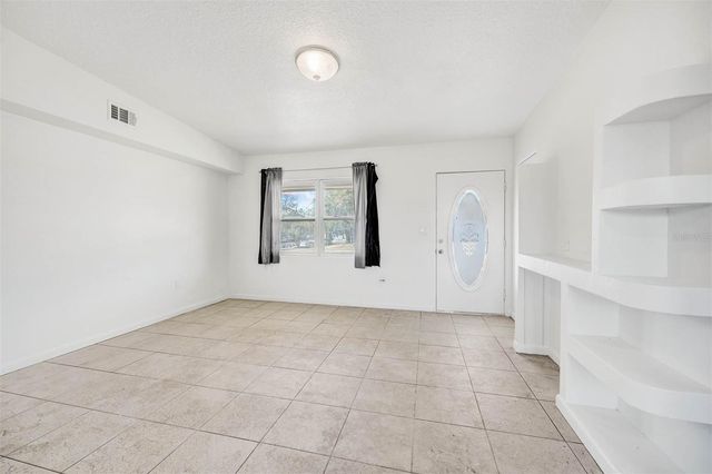 5211 BONNIE BRAE CIRCLE, Orlando, FL 32808