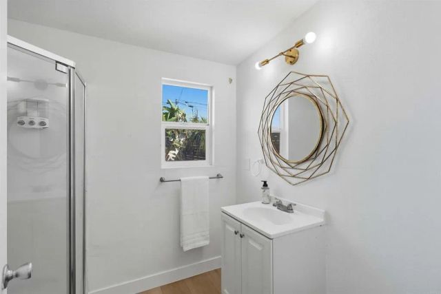 577 Florence St, Imperial Beach, CA 91932