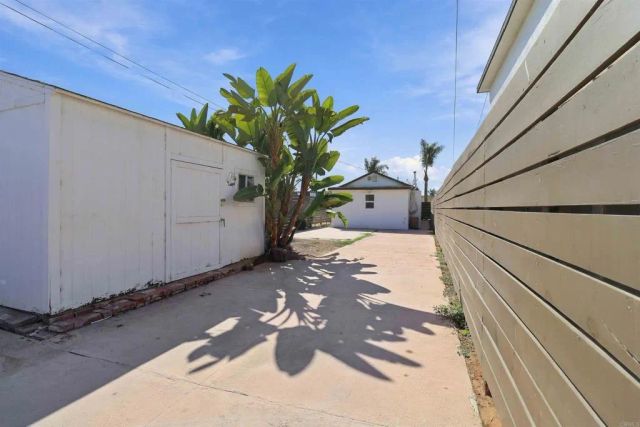 577 Florence St, Imperial Beach, CA 91932