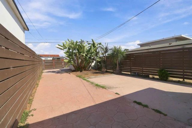 577 Florence St, Imperial Beach, CA 91932