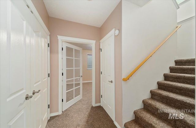 4019 E Man O War Dr, Nampa, ID 83686