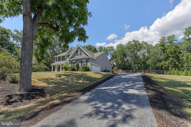 2805 IONOFF RD, Harrisburg, PA 17110