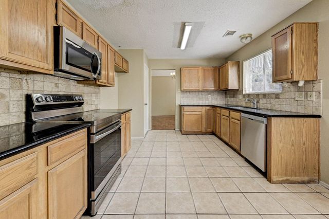 19803 Lions Gate Court, Humble, TX 77338