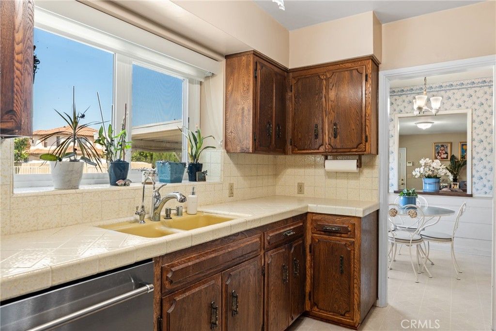 Image 16 of property listing at 4905 Baldwin, Temple City, CA 91780