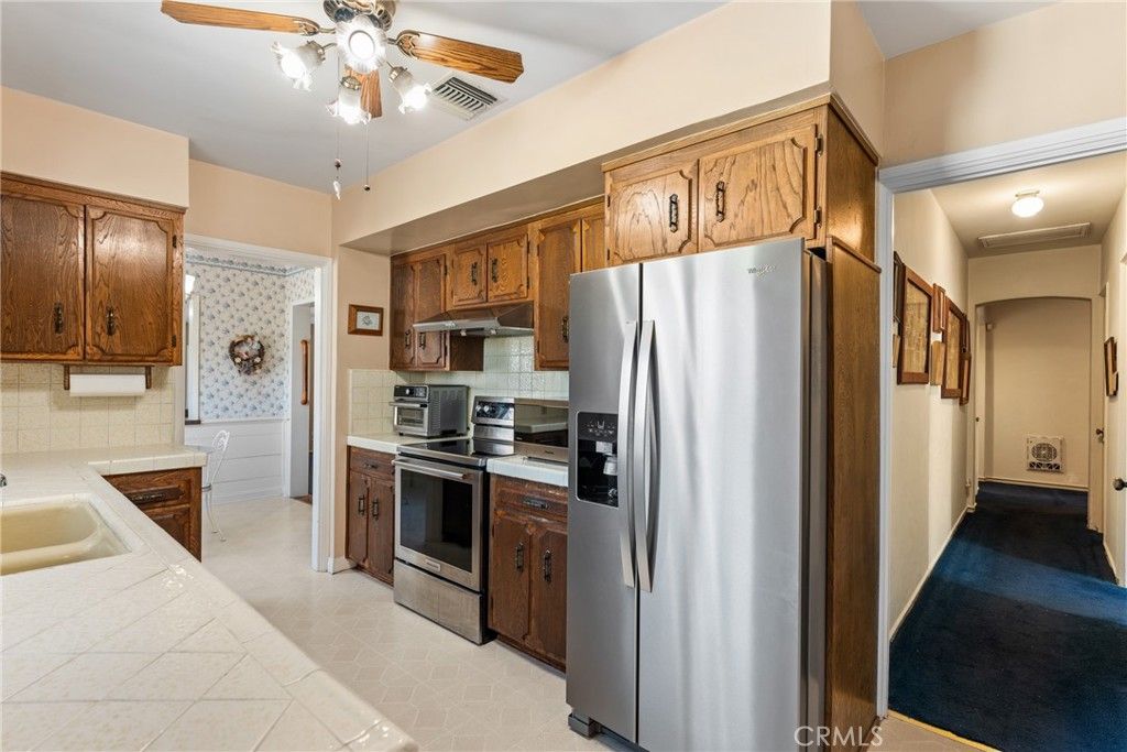Image 17 of property listing at 4905 Baldwin, Temple City, CA 91780