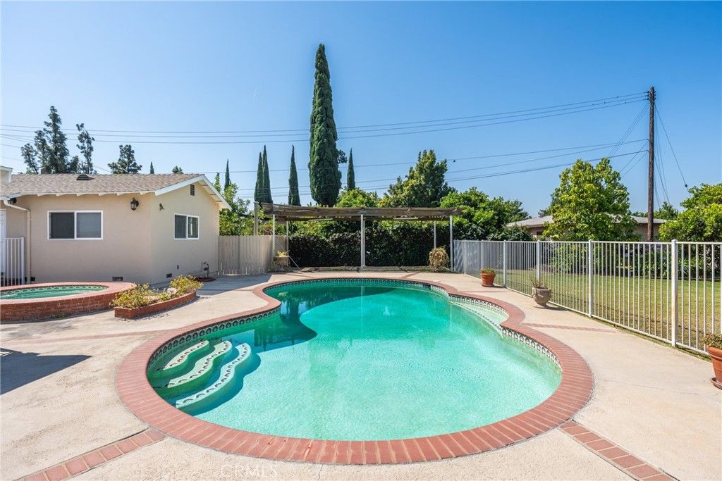 Image 40 of property listing at 4905 Baldwin, Temple City, CA 91780