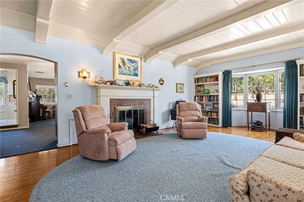 Image 8 of property listing at 4905 Baldwin, Temple City, CA 91780