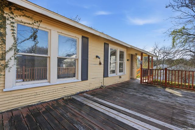 434 E Magnolia Ave, San Antonio, TX 78212