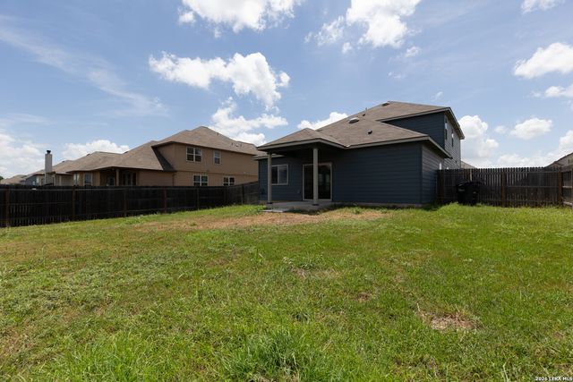 746 Farmers Dell, New Braunfels, TX 78130