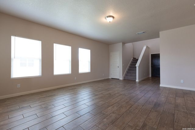 746 Farmers Dell, New Braunfels, TX 78130