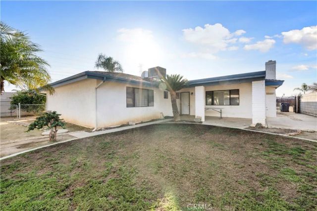 3100 Woodstown, Bakersfield, CA 93312