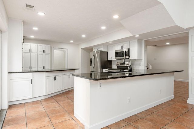 8119 Glencree Place, Dublin, OH 43016