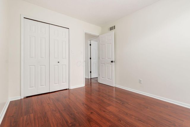 8119 Glencree Place, Dublin, OH 43016