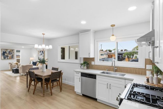 5113 Bellvale Ave, San Diego, CA 92117