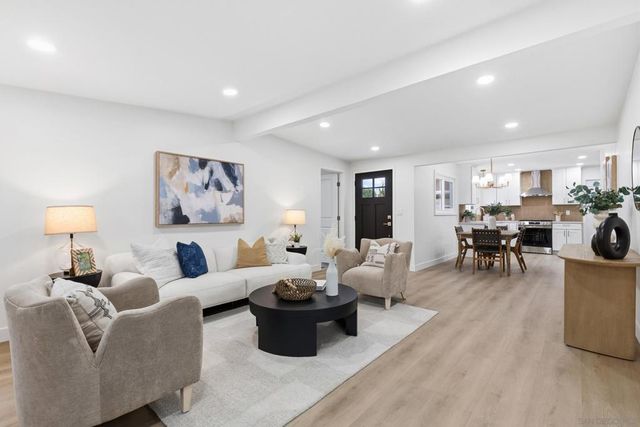 5113 Bellvale Ave, San Diego, CA 92117