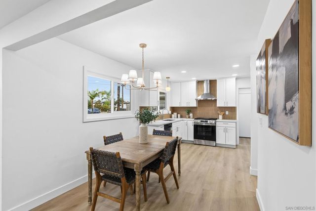 5113 Bellvale Ave, San Diego, CA 92117