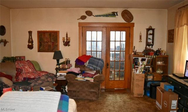 929 N Market Street, Lisbon, OH 44432