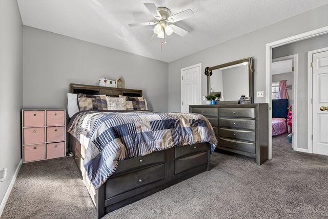 1630 Hannibal Dr, Oak Grove, KY 42262