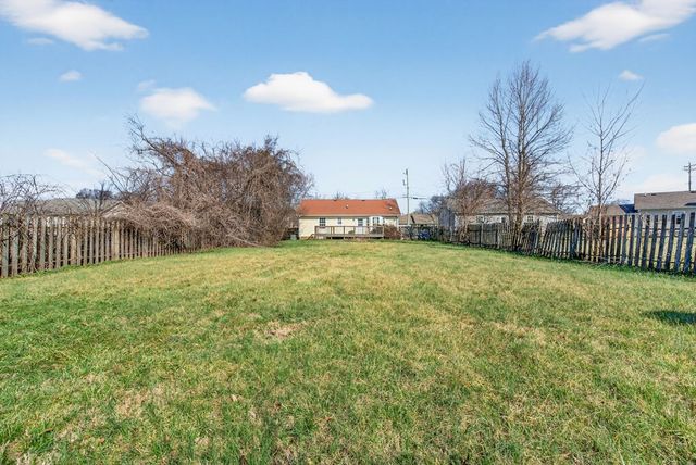 1630 Hannibal Dr, Oak Grove, KY 42262