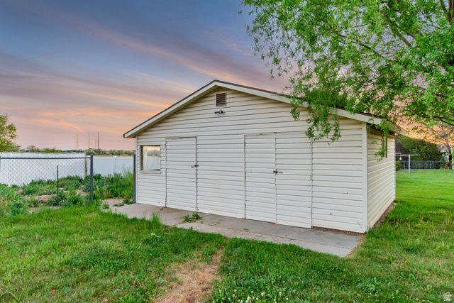 2937 W 1900 N, Plain City, UT 84404