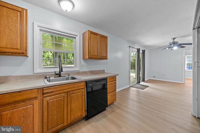 1205 ADAMS CT, Waldorf, MD 20602