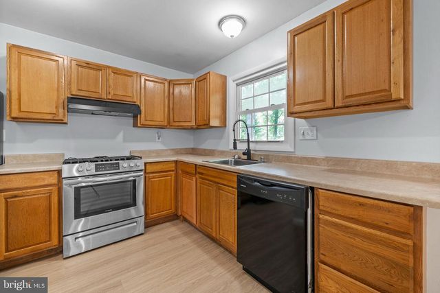 1205 ADAMS CT, Waldorf, MD 20602