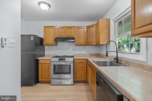 1205 ADAMS CT, Waldorf, MD 20602