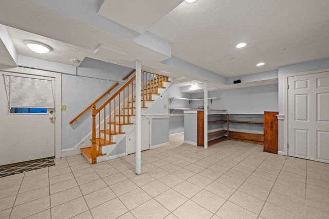 27 Northbourne Rd, Boston, MA 02130