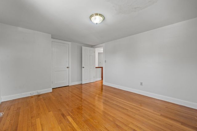 27 Northbourne Rd, Boston, MA 02130