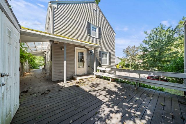 27 Northbourne Rd, Boston, MA 02130