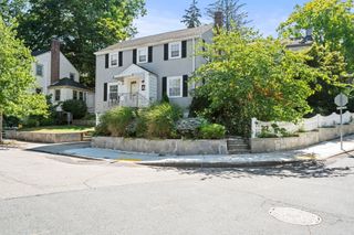 27 Northbourne Rd, Boston, MA 02130