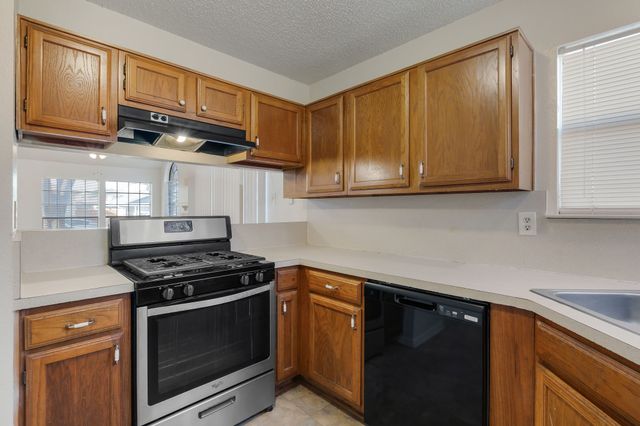 618 Las Brisas Drive, Mesquite, TX 75149