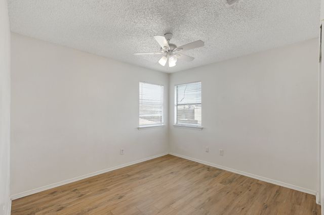 618 Las Brisas Drive, Mesquite, TX 75149