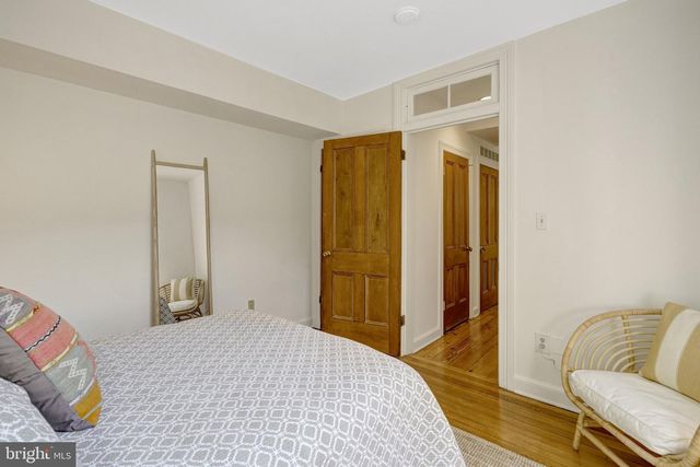 707 10TH ST SE, Washington, DC 20003