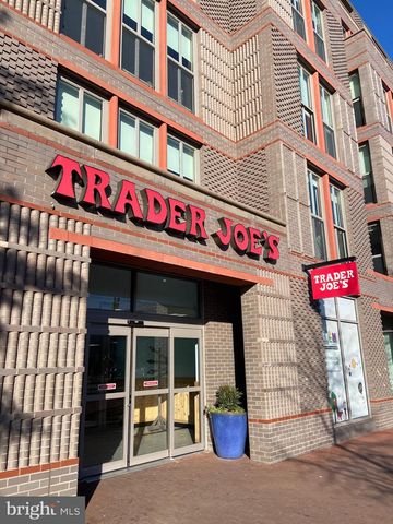 707 10TH ST SE, Washington, DC 20003