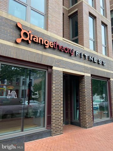 707 10TH ST SE, Washington, DC 20003
