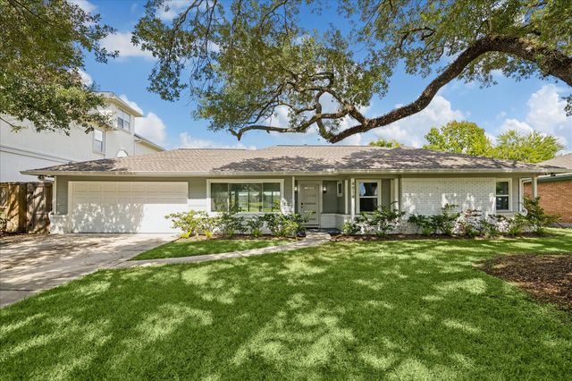 4914 Holly Street, Bellaire, TX 77401