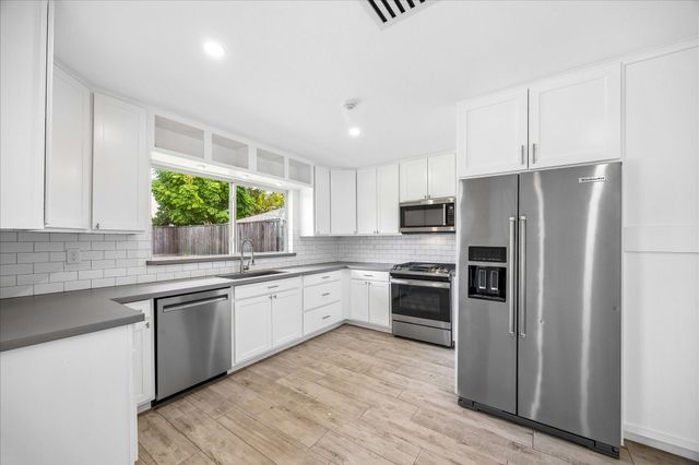4914 Holly Street, Bellaire, TX 77401