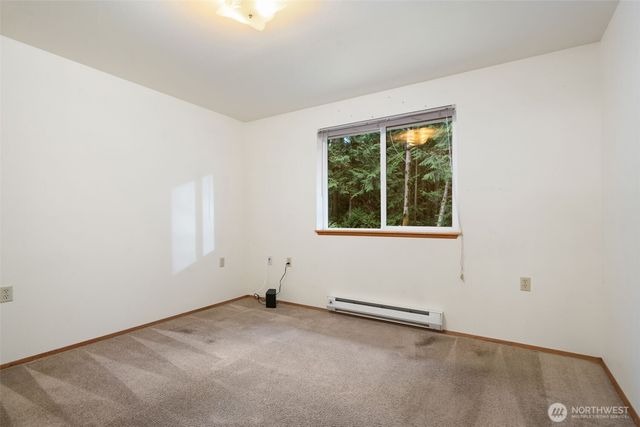 565 NE Ormsby Way, Bremerton, WA 98311