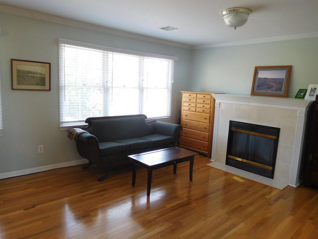 106 Hampton Drive, Gaffney, SC 29341