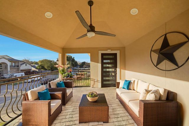 10518 Pleasanton Drive, Houston, TX 77038